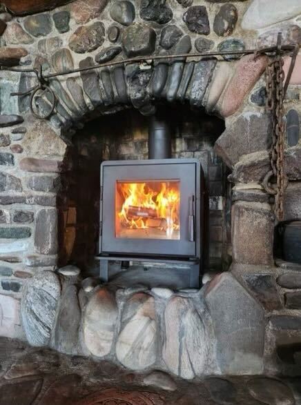 Nova Wood Burning Stove 22"