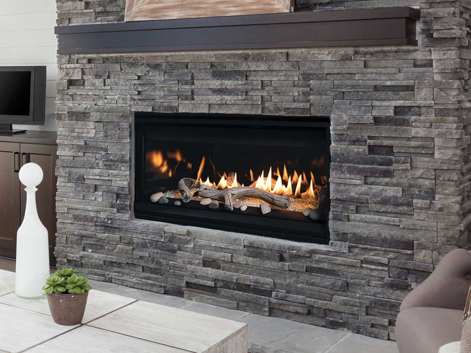 Astria 35-inch Compass DLX Direct-Vent Fireplace